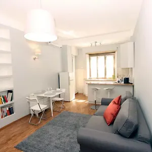  Appartamento Pacinotti Flats