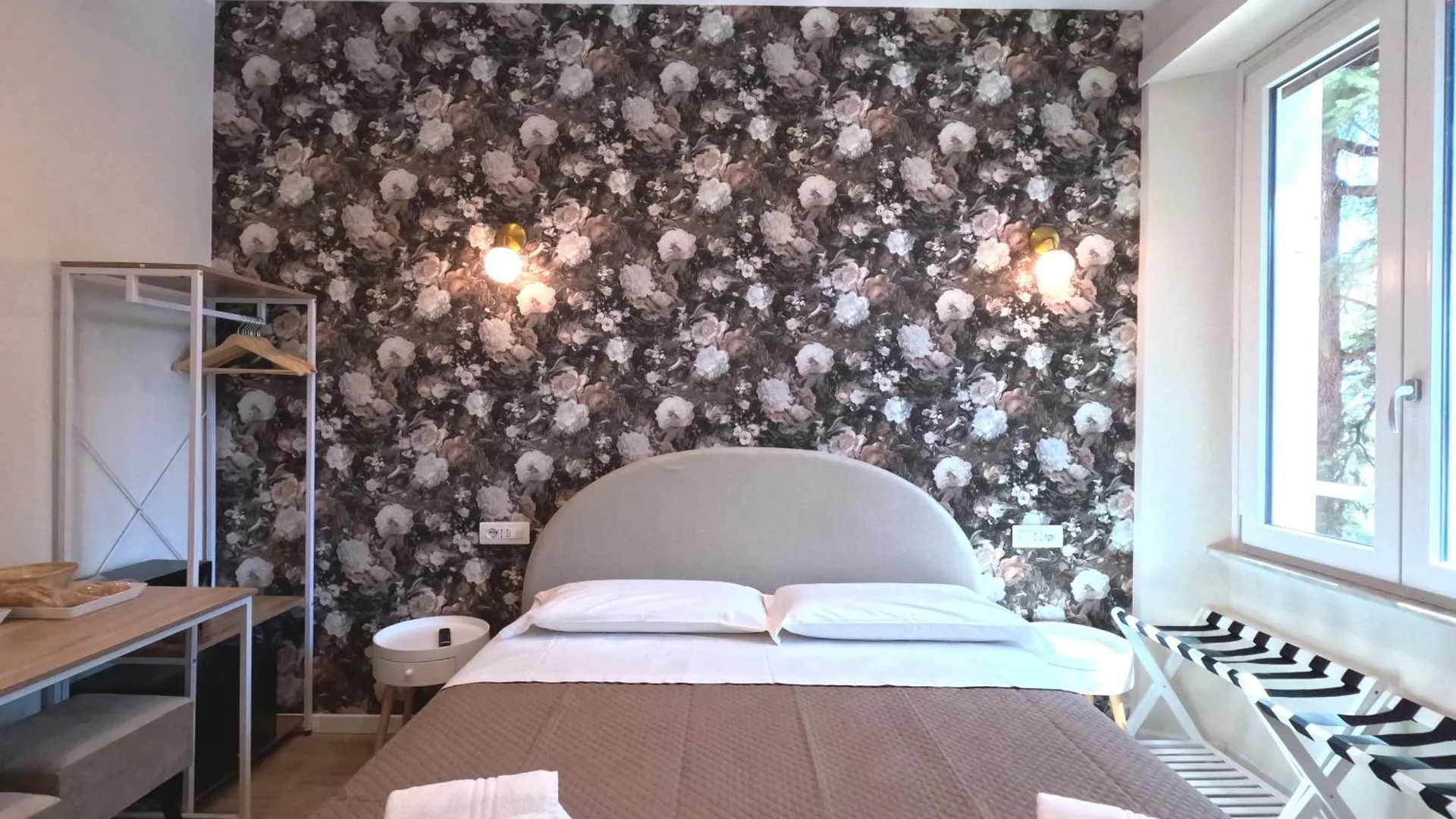 B&B Aurelia Garden Rooms Rome Bed & Breakfast