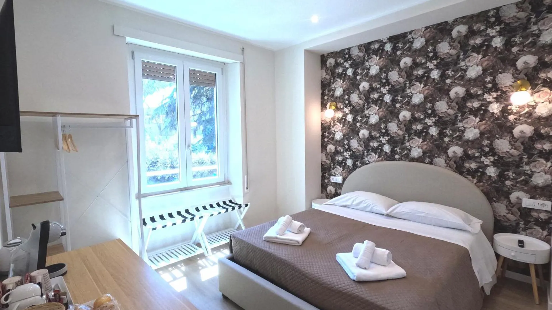 *** ベッド・アンド・ブレックファスト B&B Aurelia Garden Rooms ローマ イタリア